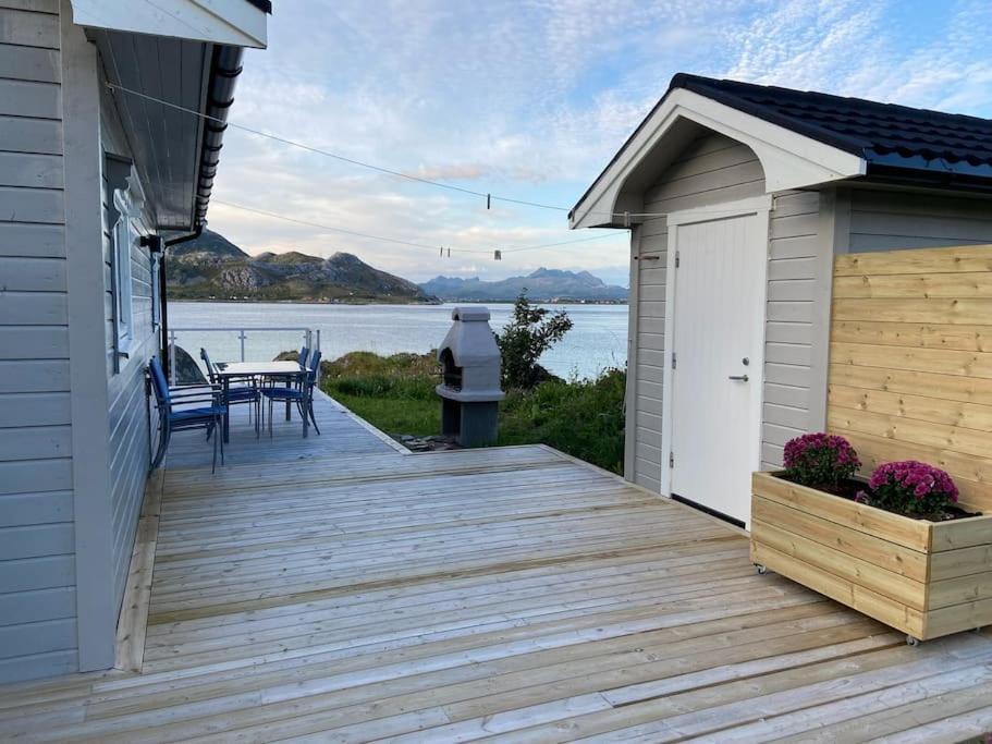 Hytte Ved Sjoen Napp Bagian luar foto